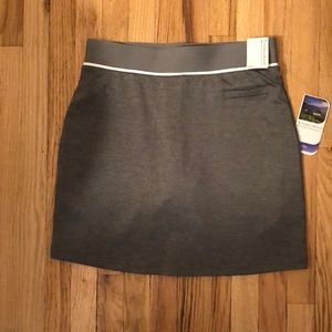 Pebble beach women’s golf skirt NWT